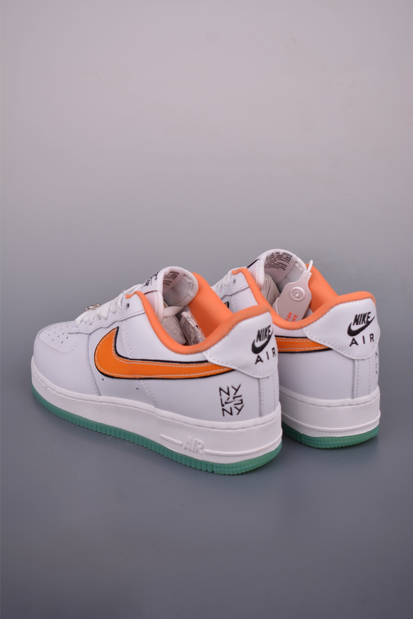 Nike Air Force 1 Low 