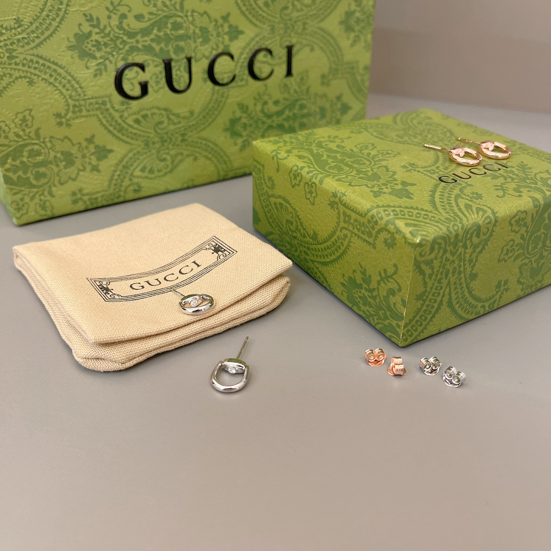 GUCCi Half Circle Earrings