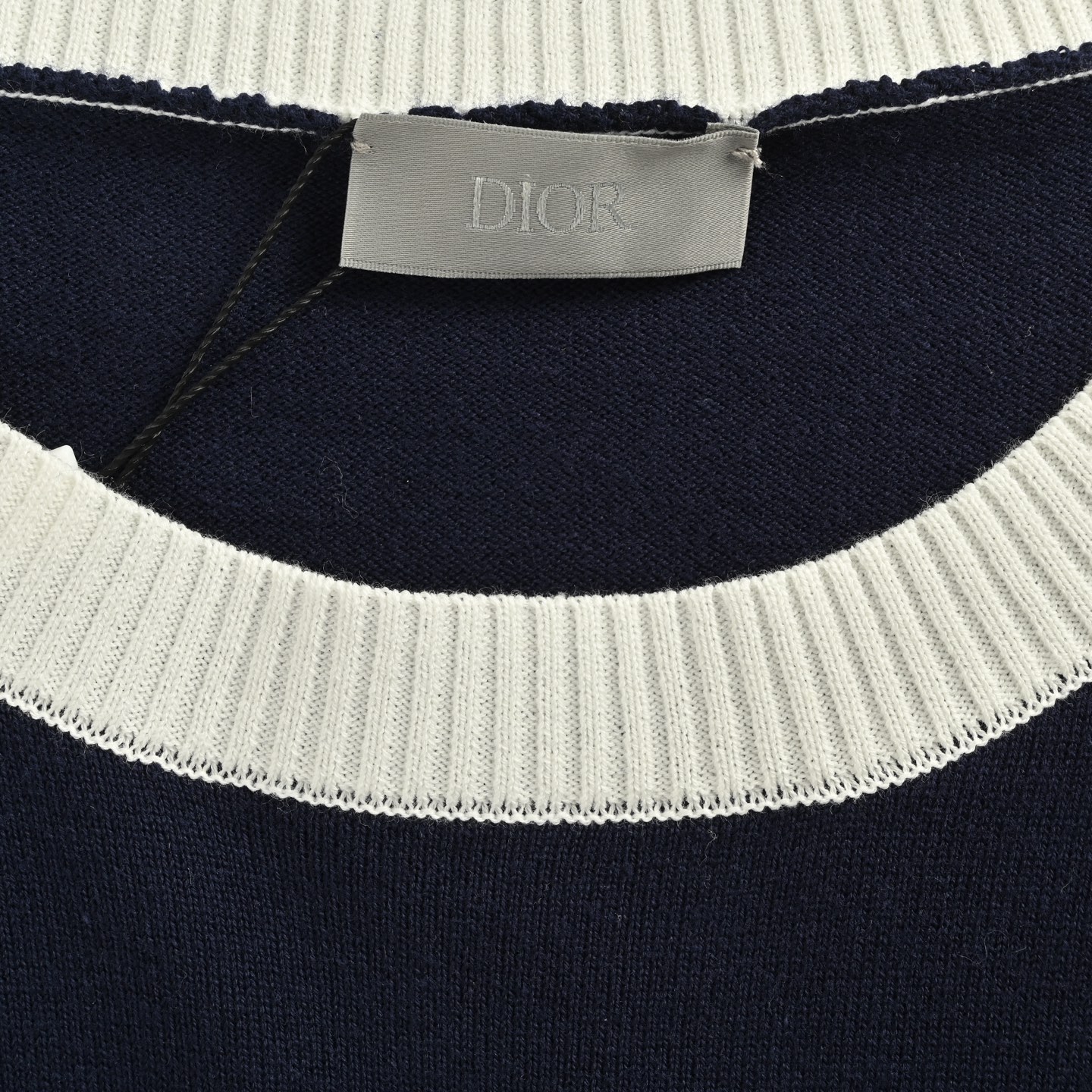 Dior 25ss lily of the valley embroidered contrasting short-sleeves