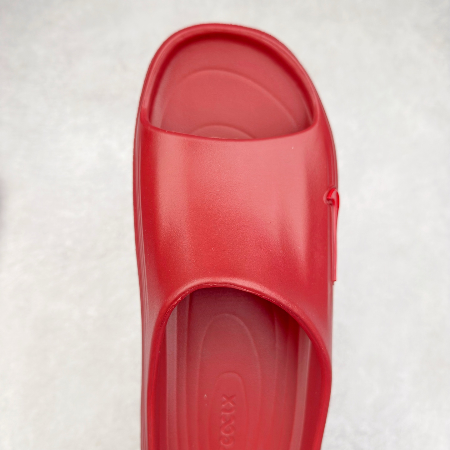 Nike ReactX Rejuven8 Simple, Comfortable and Versatile Slippers