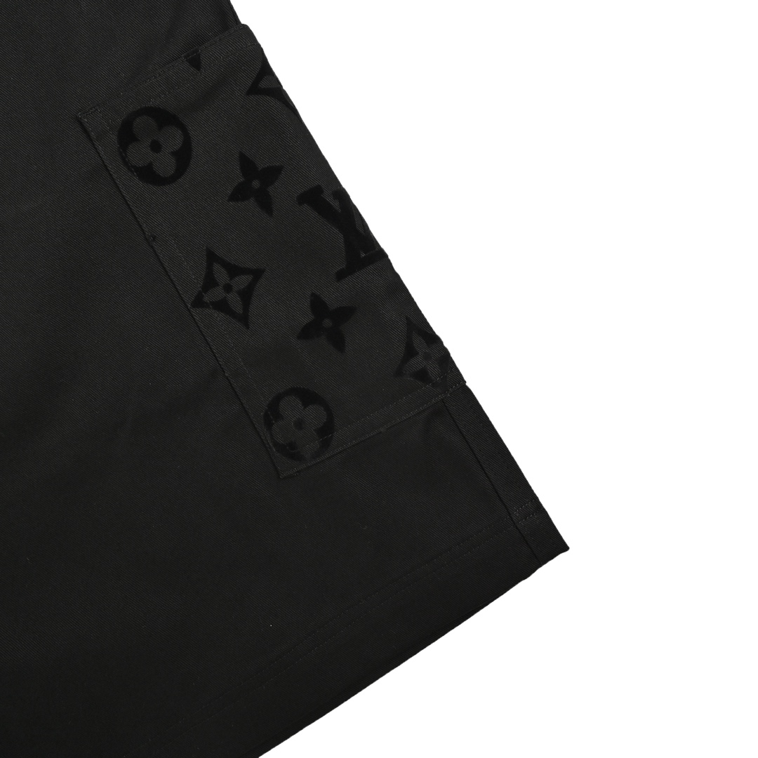 Louis Vuitton 24ss flocked monogram patchwork cargo shorts