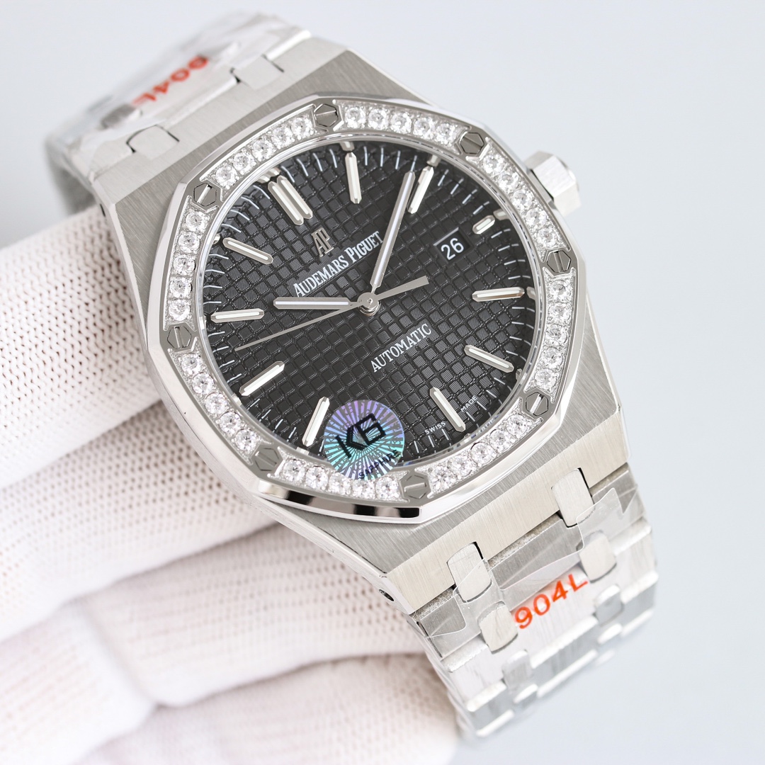 Audemars Piguet Royal Oak 67651SR.ZZ.1261SR.01