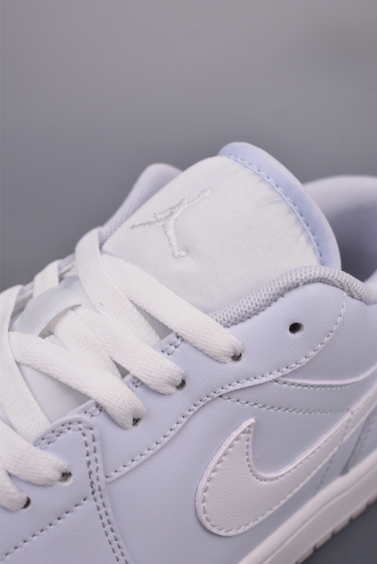 Nike Wmns Air Jordan 1 Low GS Sweet Potato Purple FV8486-400