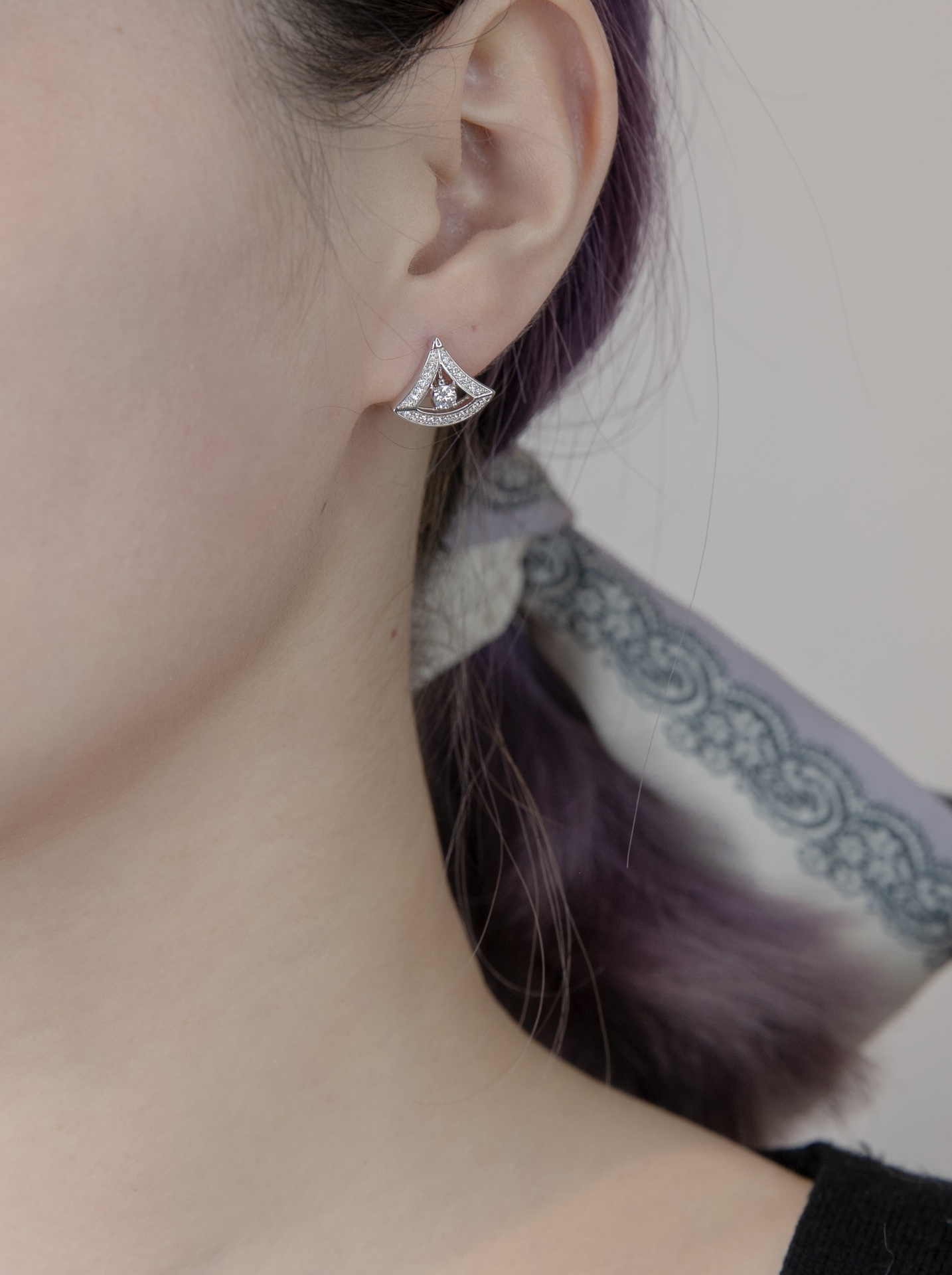Bulgari B.ZERO 1 series diamond earrings