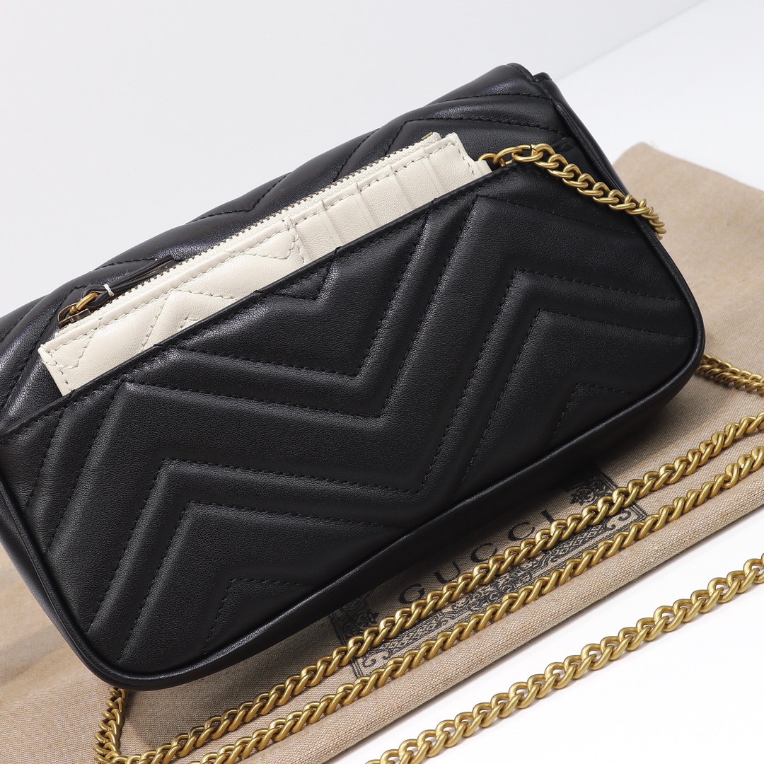 Gucci GG Marmont small shoulder bag ‎751526 AACCE 1061