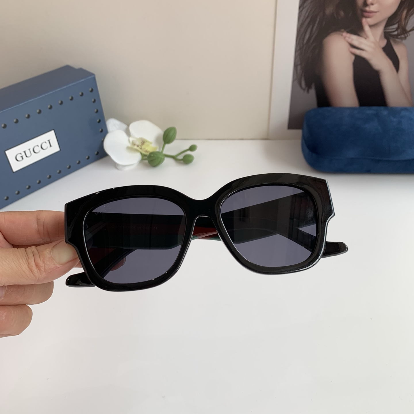 Gucci Round Frame Sunglasses
