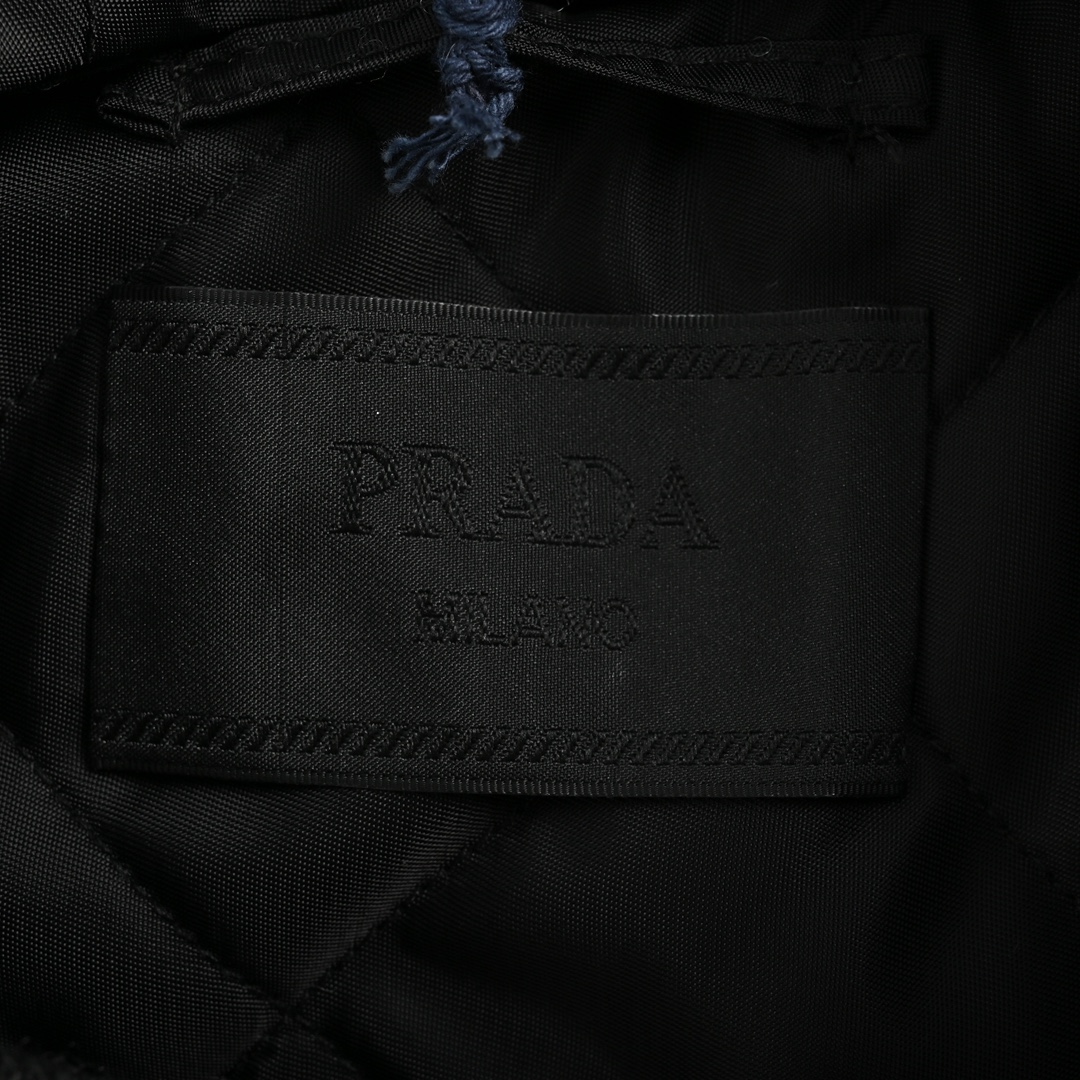 Prada 24Fw recycled nylon leather sleeve patchwork flight quilted jacket