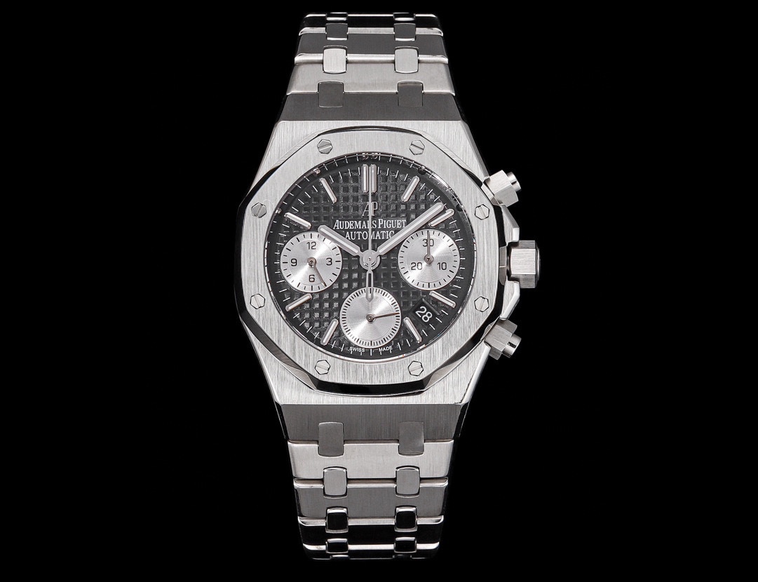 Audemars piguet Royal Oak series 26715BC.ZZ.1356BC.01