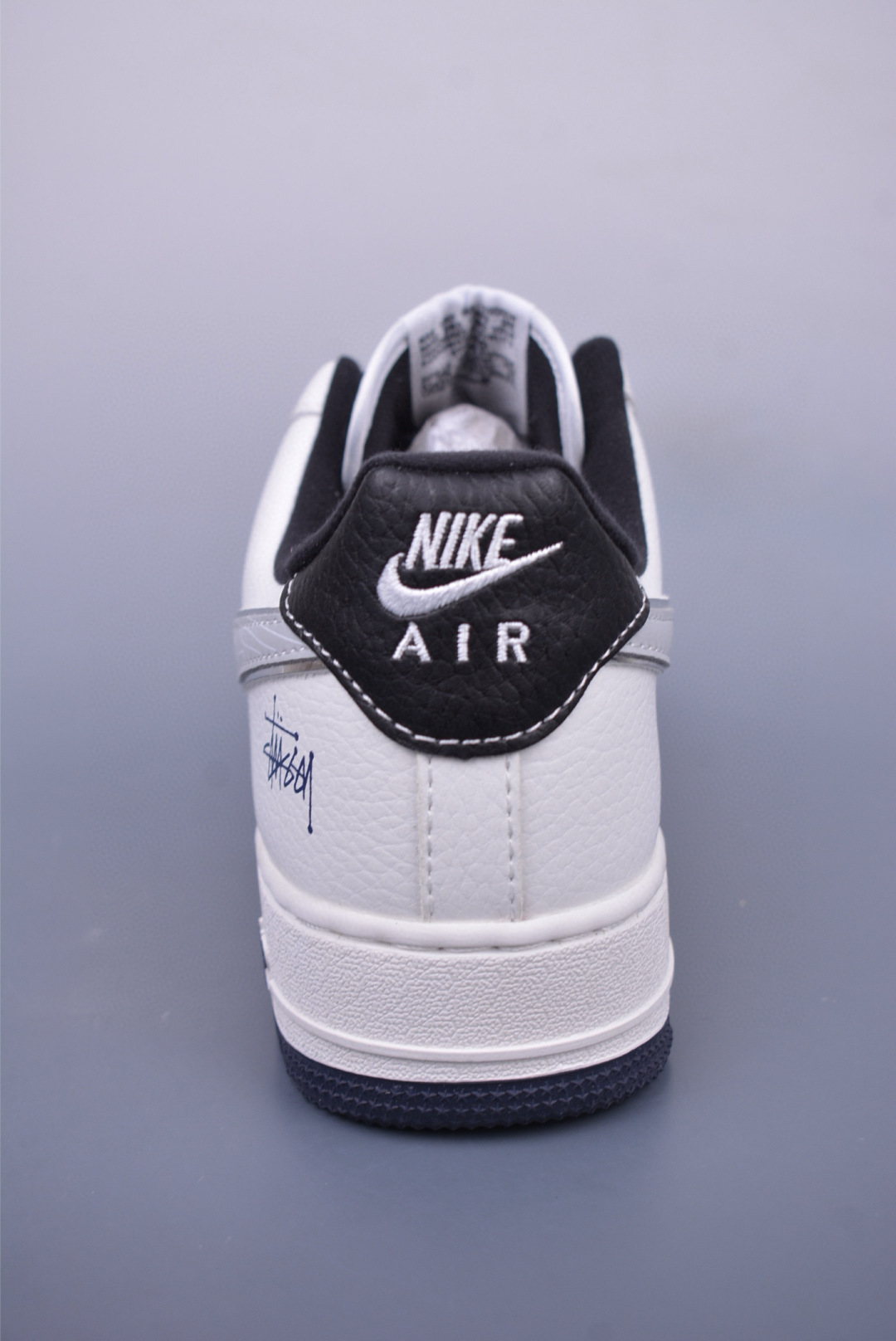 Stussy x Nike Air Force 1 07 Low Sneakers White and Blue HH7518-037