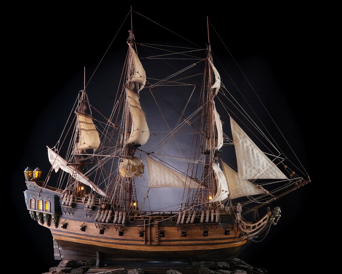 Black Pearl Model Ship - Pirates of the Caribbean model ship