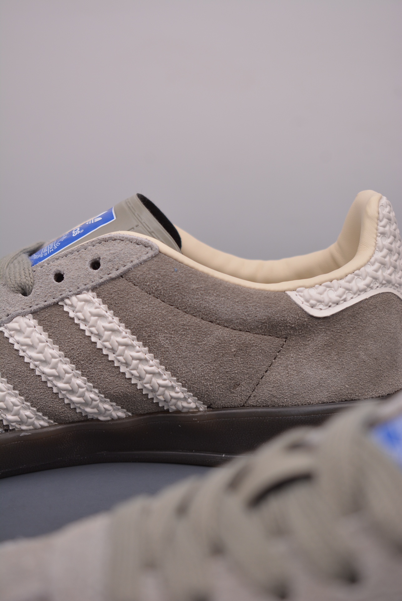 Adidas Gazelle Indoor Trainers off-white IF1807