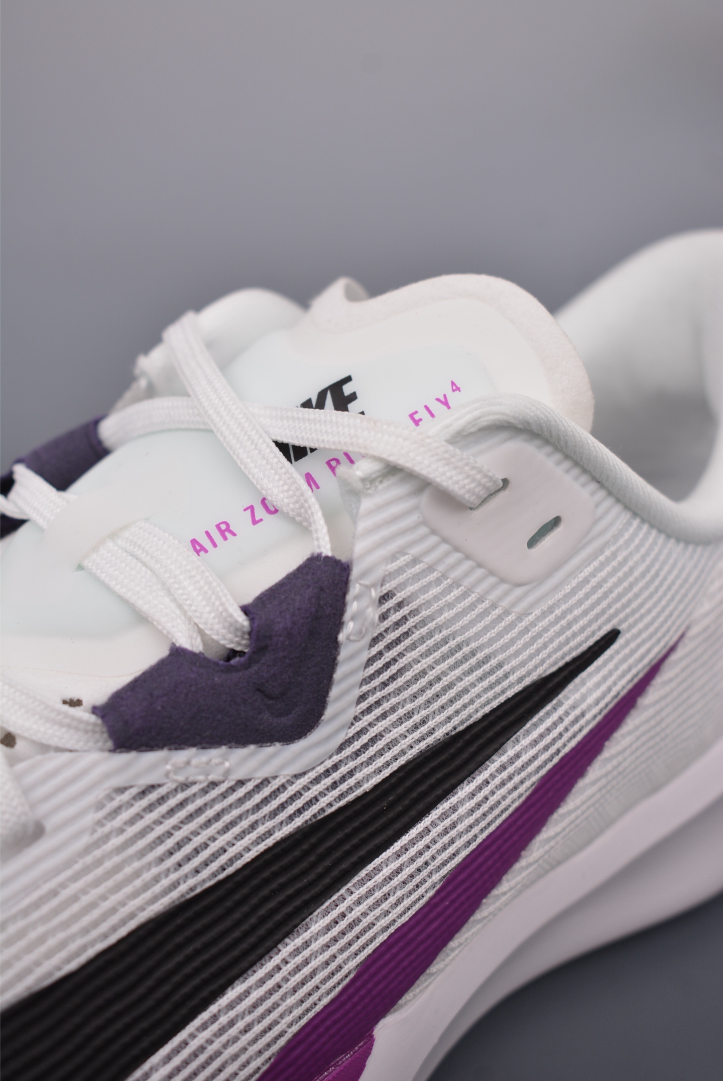 Nike Air Zoom Rival Fly 4 White lack urple FV6040-100