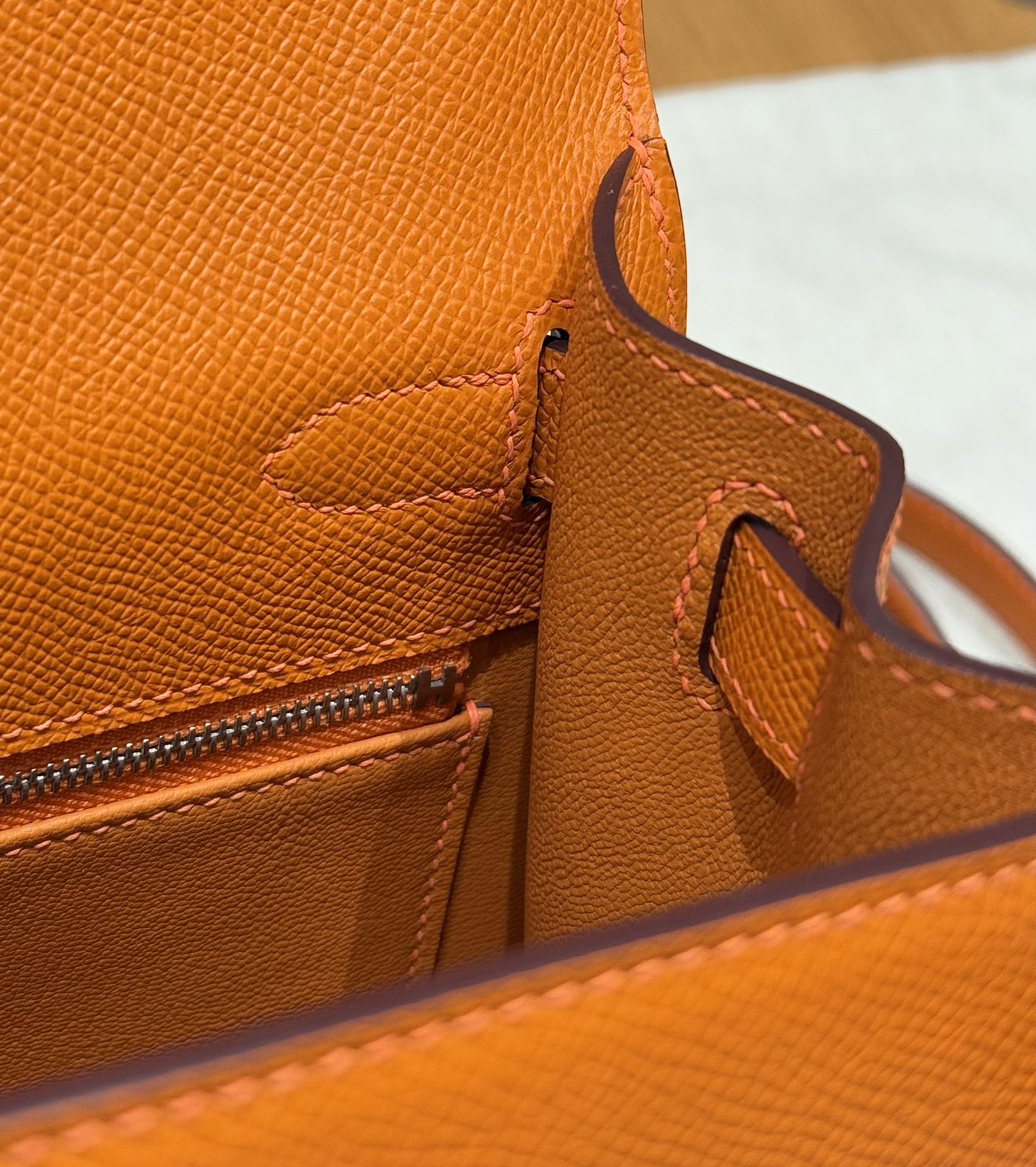Hermès Kelly 93 Orange Handbag (Handmade to Order)