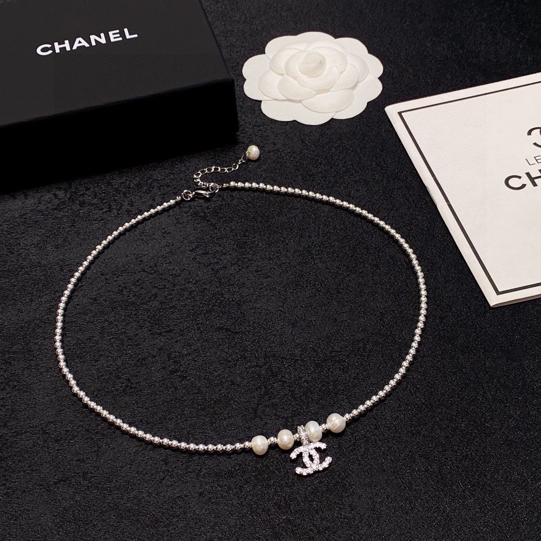 Chanel double c diamond pearl necklace