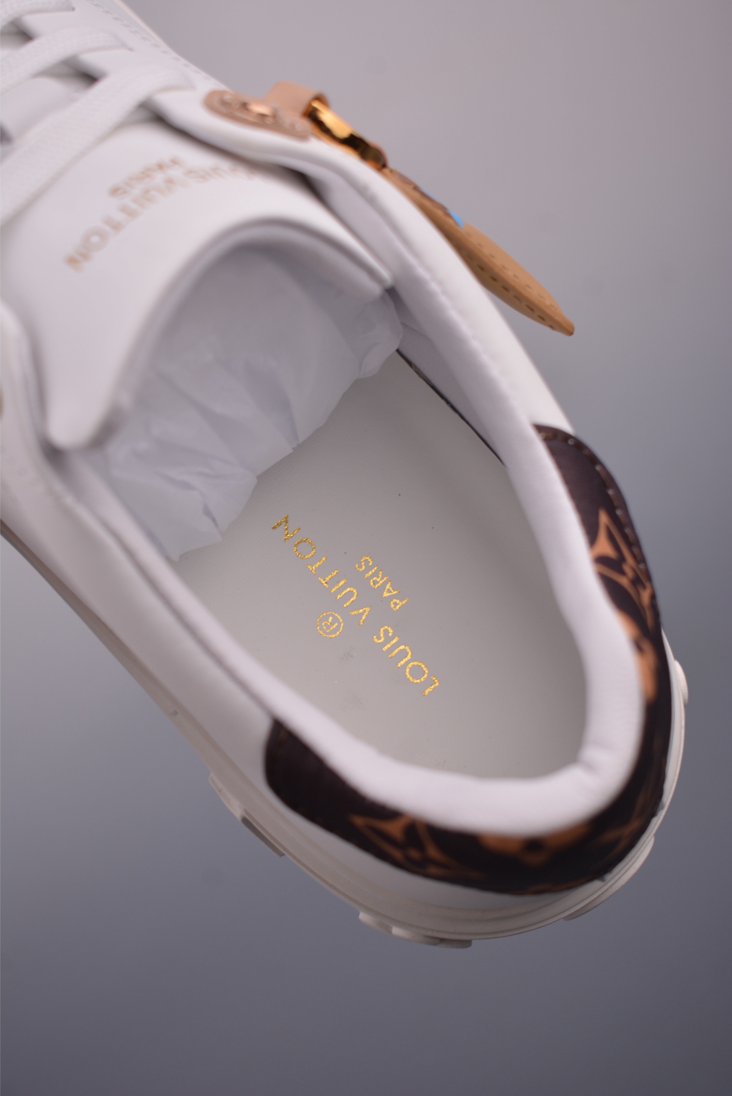 Louis Vuitton LV Time Out sneakers MONOORAM