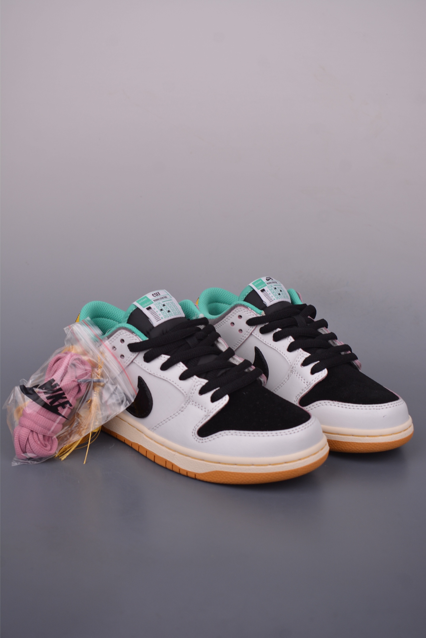 CSEF x Nike SB Dunk Low 'White Black' HJ4132-100