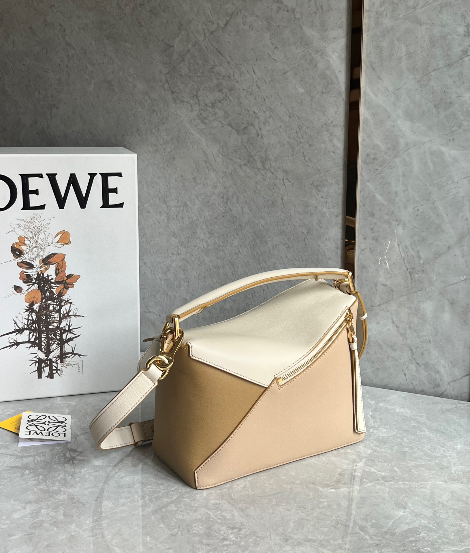 Loewe suede colorblocked zzle bag 0681