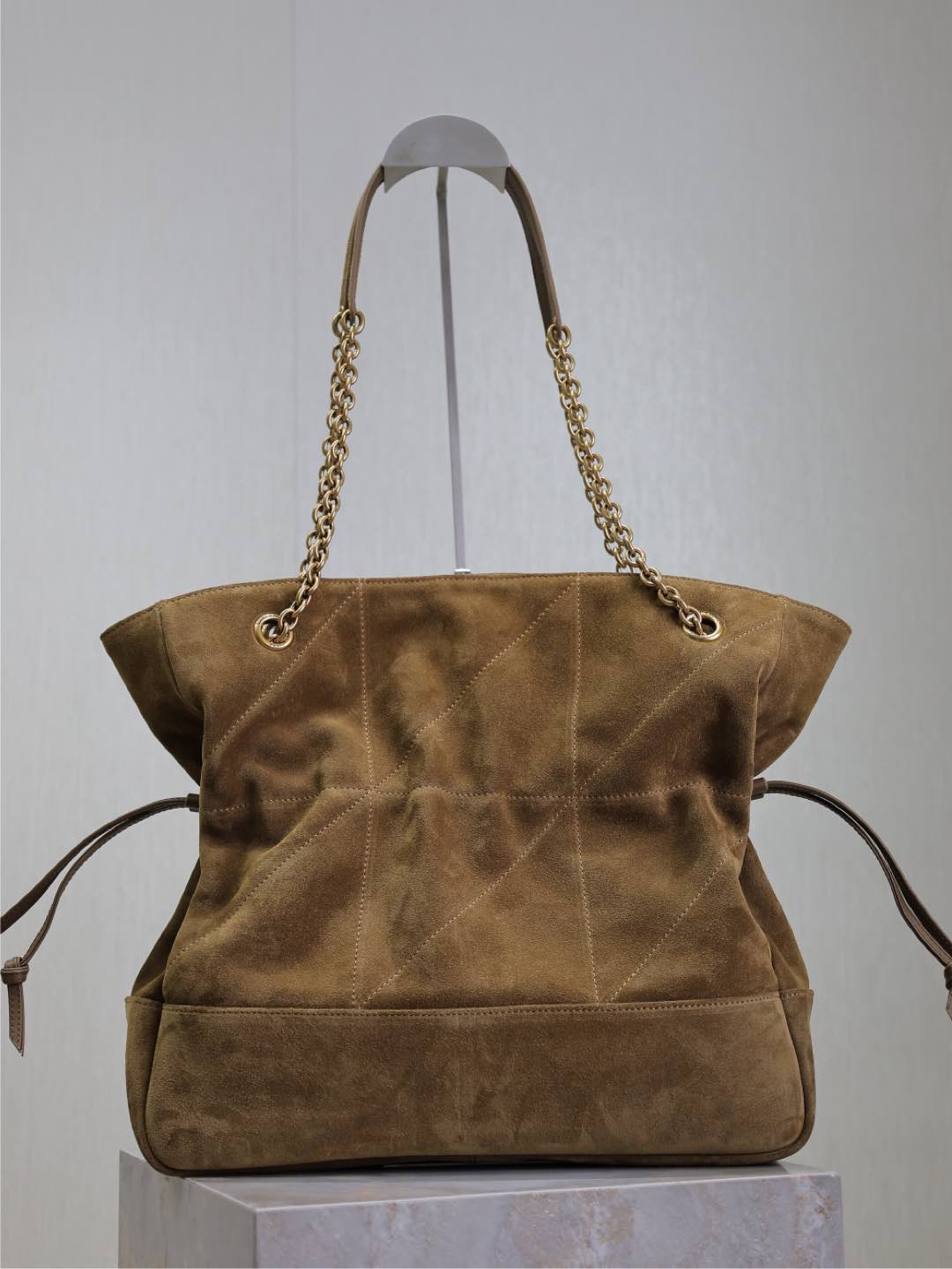 Yves Saint Laurent Jamie 4.3 Large CHON Bucket Bag 809824