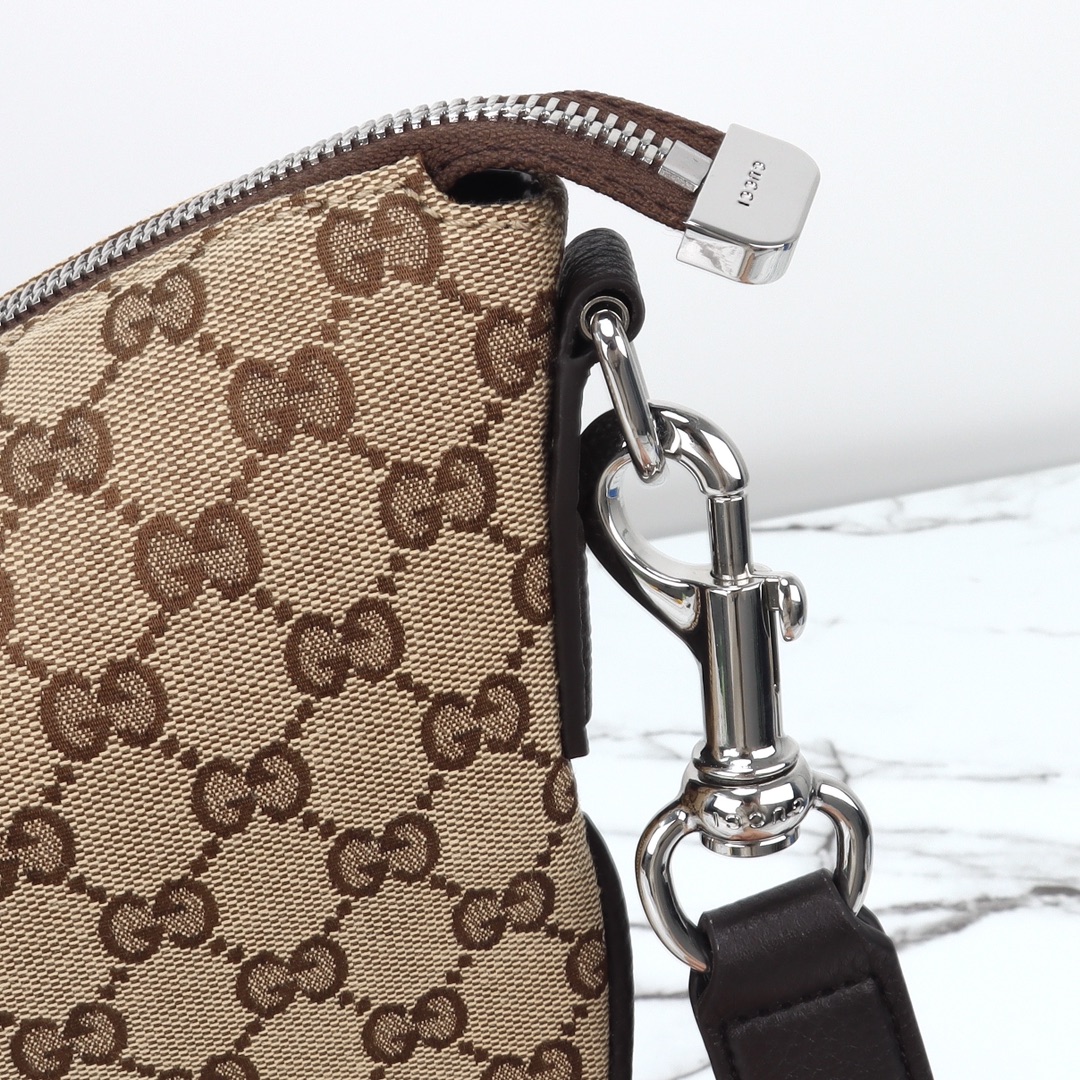 Gucci B large shoulder bag 800194 FAD8Q 9760