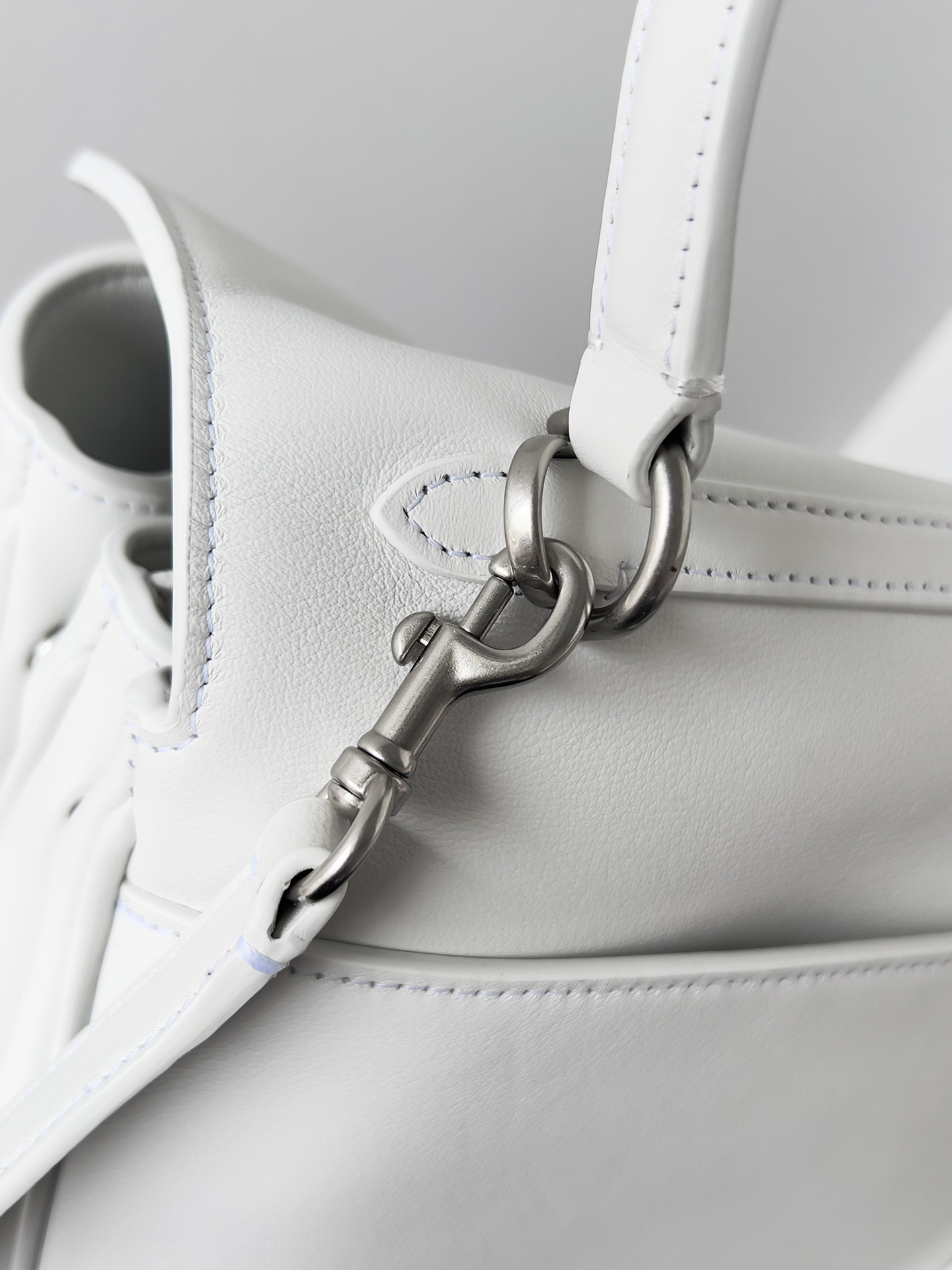 Balenciaga redeo series handbag 789772