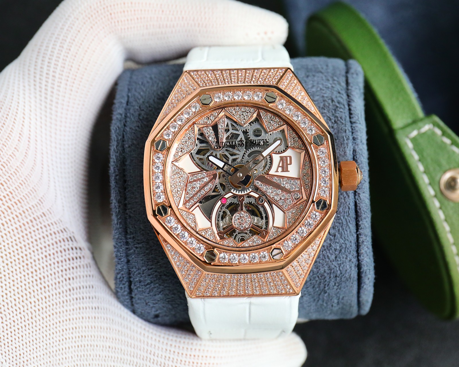 Audemars Piguet Royal Oak Concept 26227BC.ZZ.D011CR.01