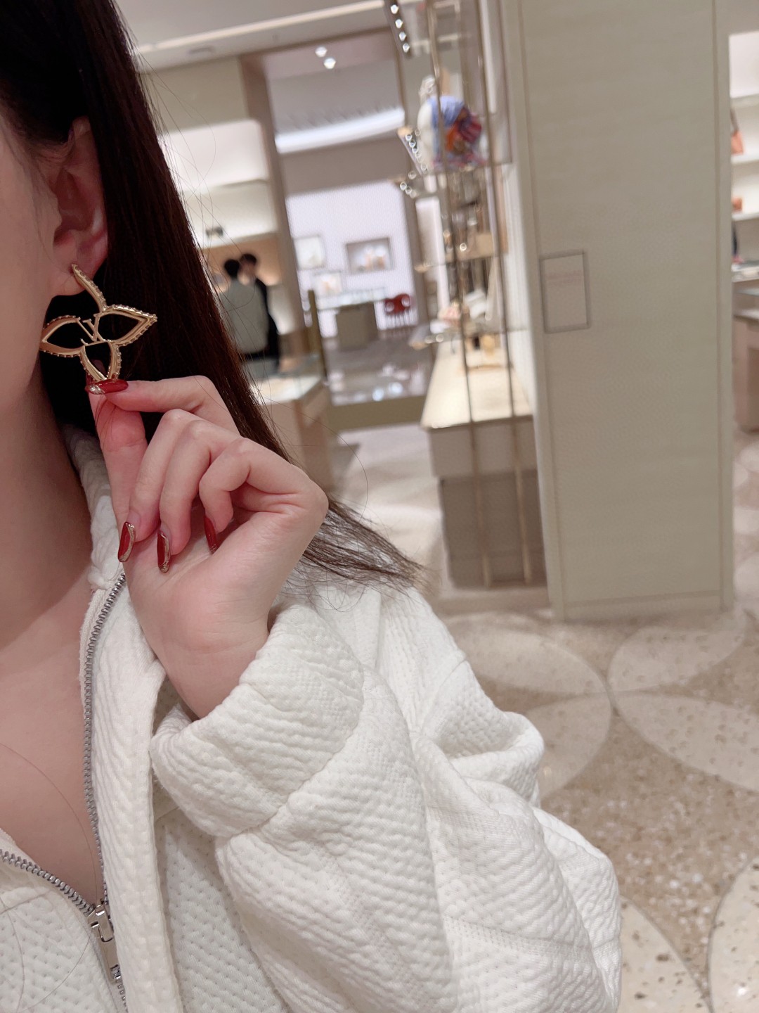 Louis Vuitton Four Leaf Clover Pink Diamond Earrings