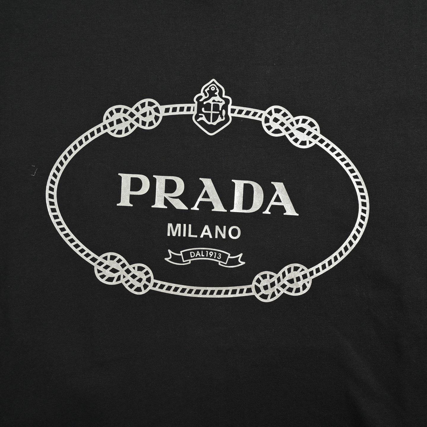 Prada 25ss short-sleeved shirt with silver logo
