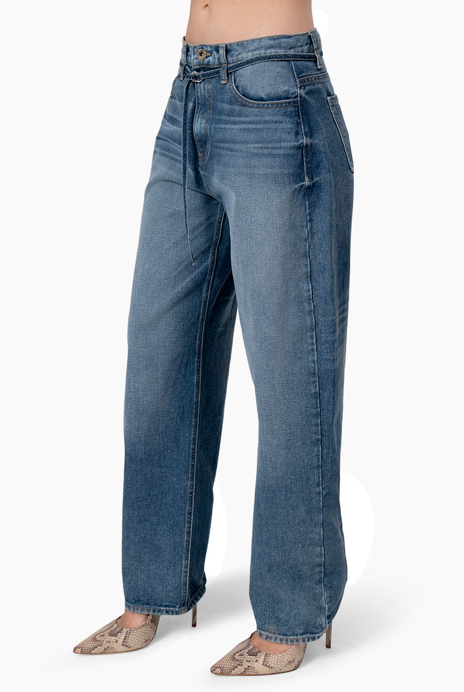 Jeans denim recto de un boton