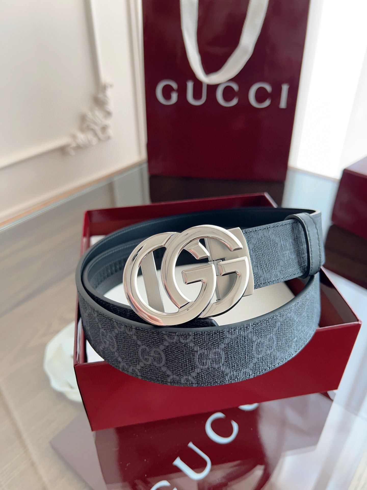 Gucci automatic smooth buckle double-sided cowhide belt width 3.5cm