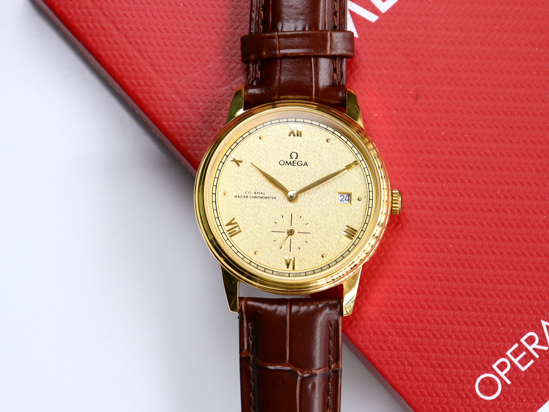 Omega De Ville series two-hand semi-mechanical men's watch