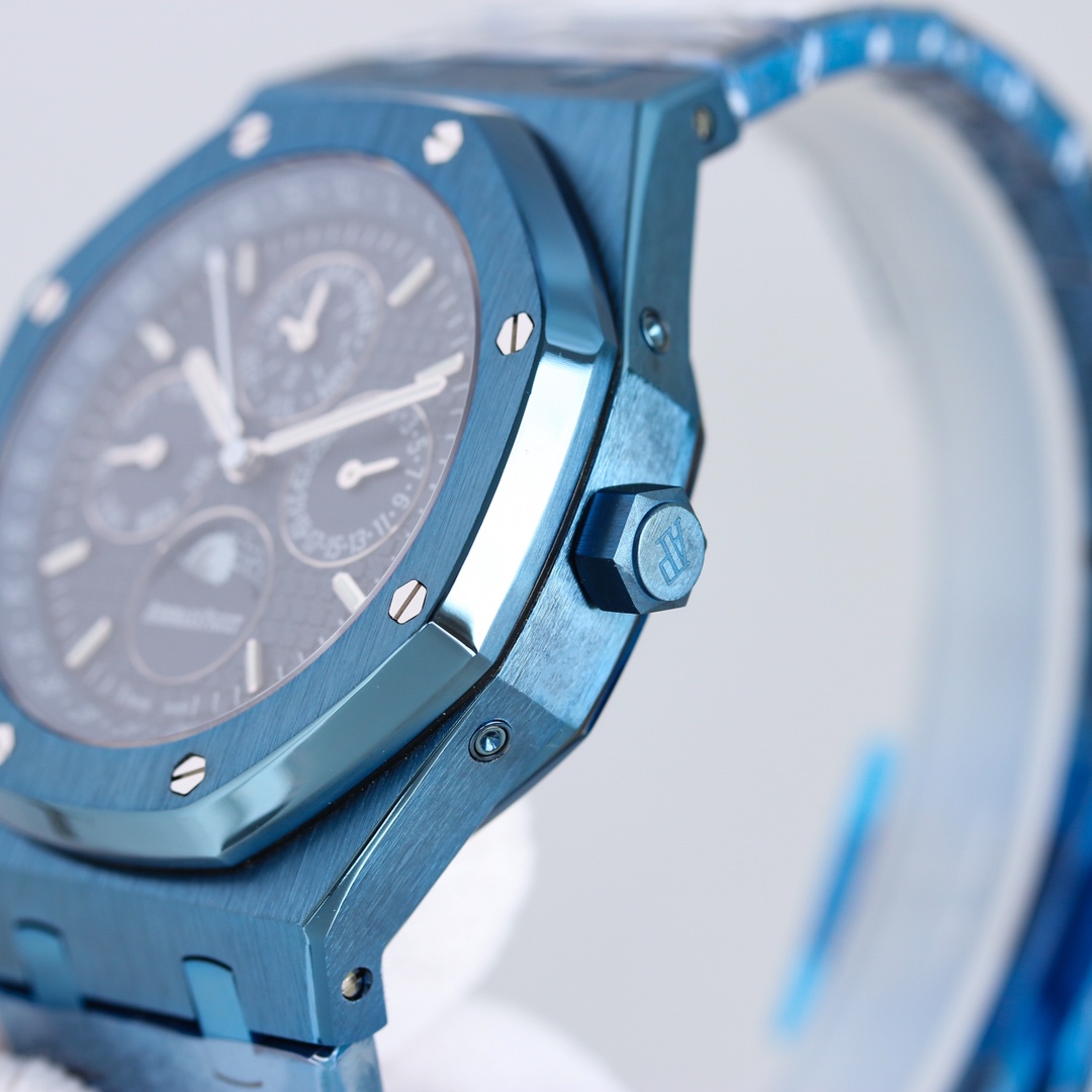 Audemars Piguet Royal Oak 26574ST Series Men's Watch