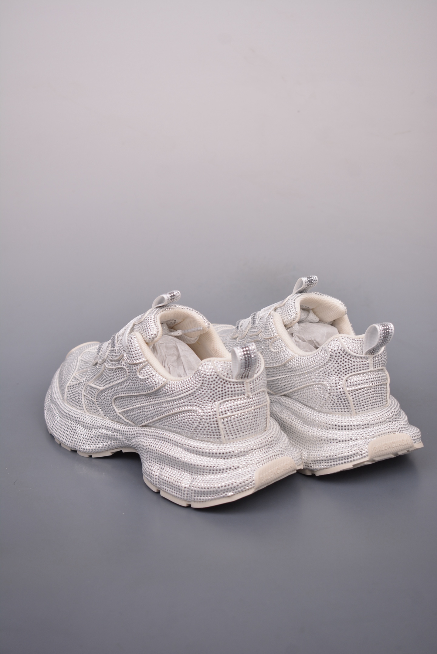 BALENCIAGA 3XL Sneakers 3+ 
