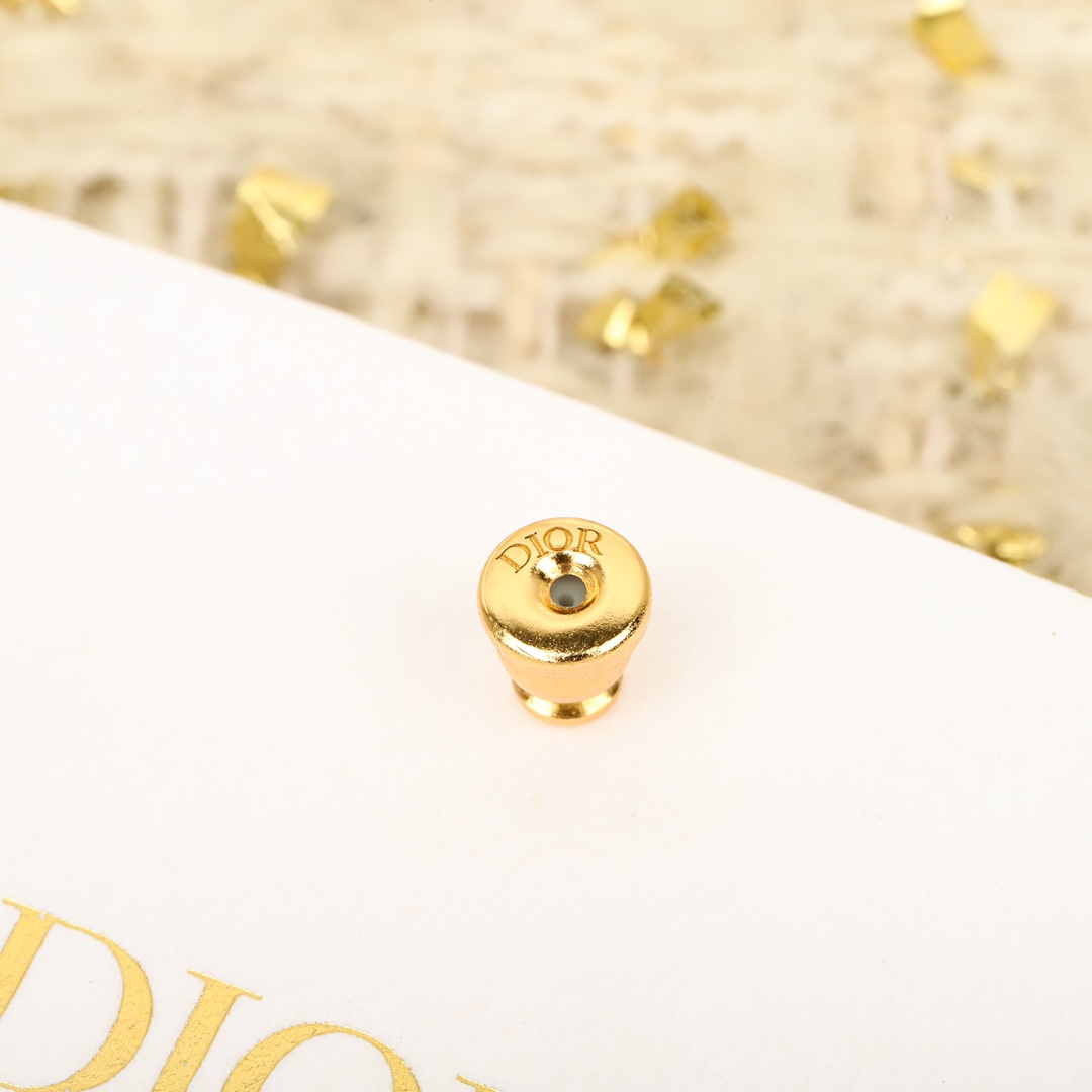 Dior CD pearl earrings