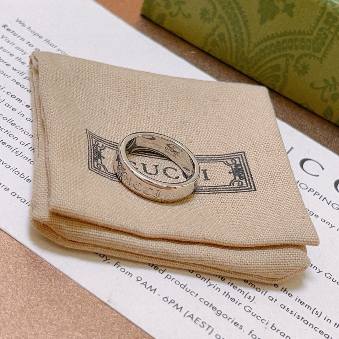 GUCCI font engraving ring