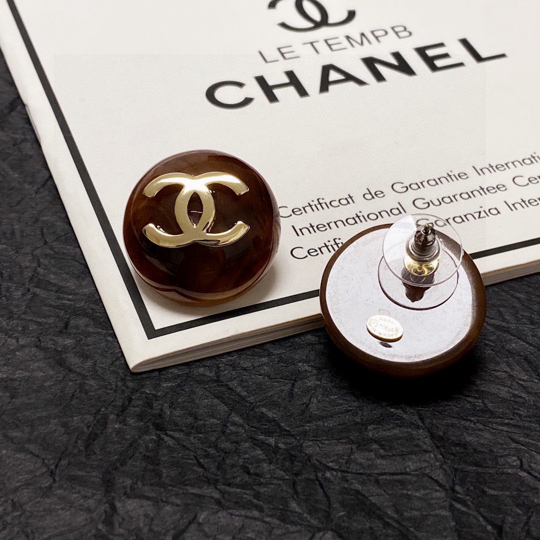 Chanel Vintage Brown Stud Earrings