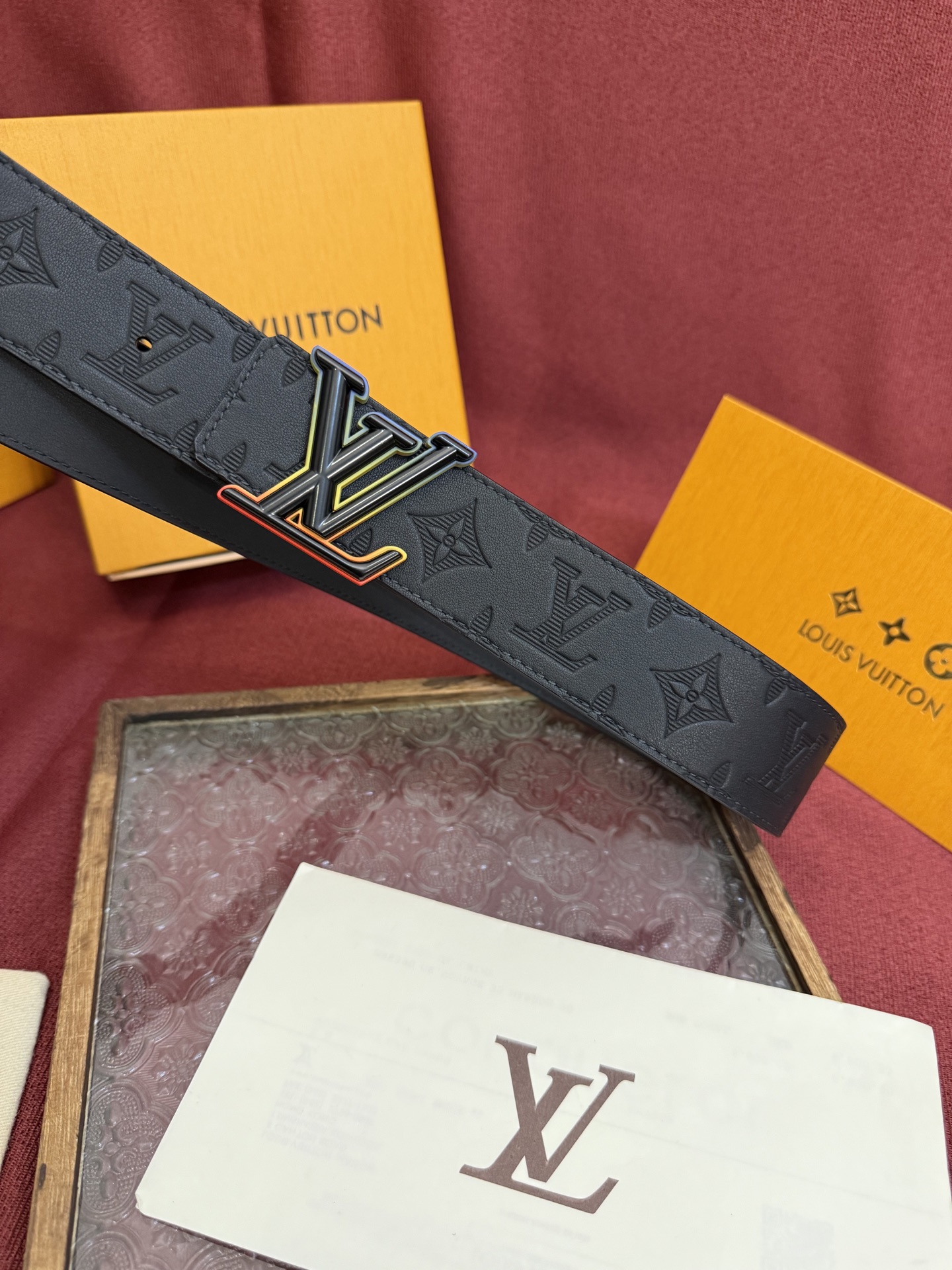 Louis Vuitton Classic Embossed Double-Sided Men's Belt 4CM Width