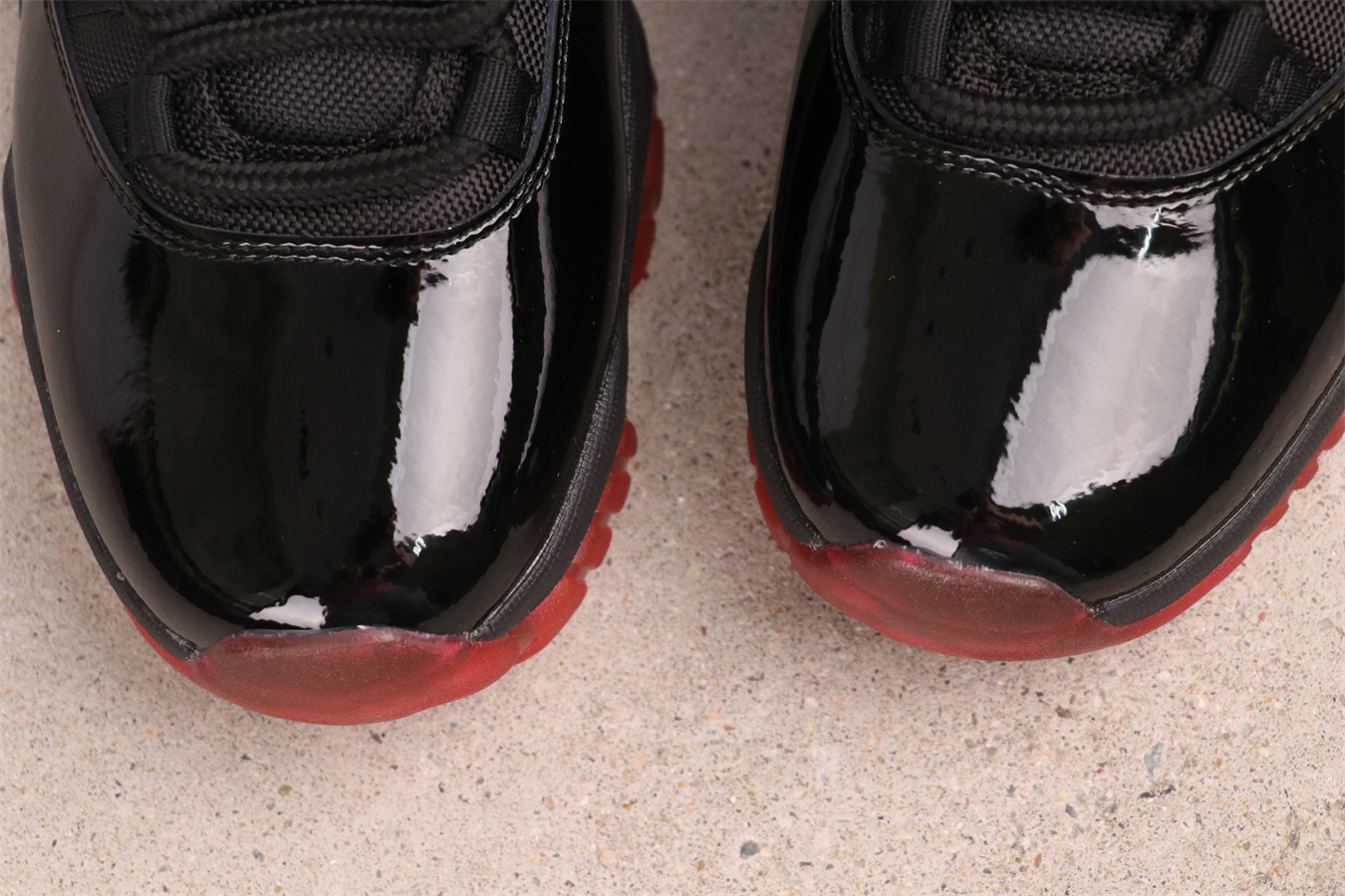 Air Jordan 11 'Black Infrared'  322992-066