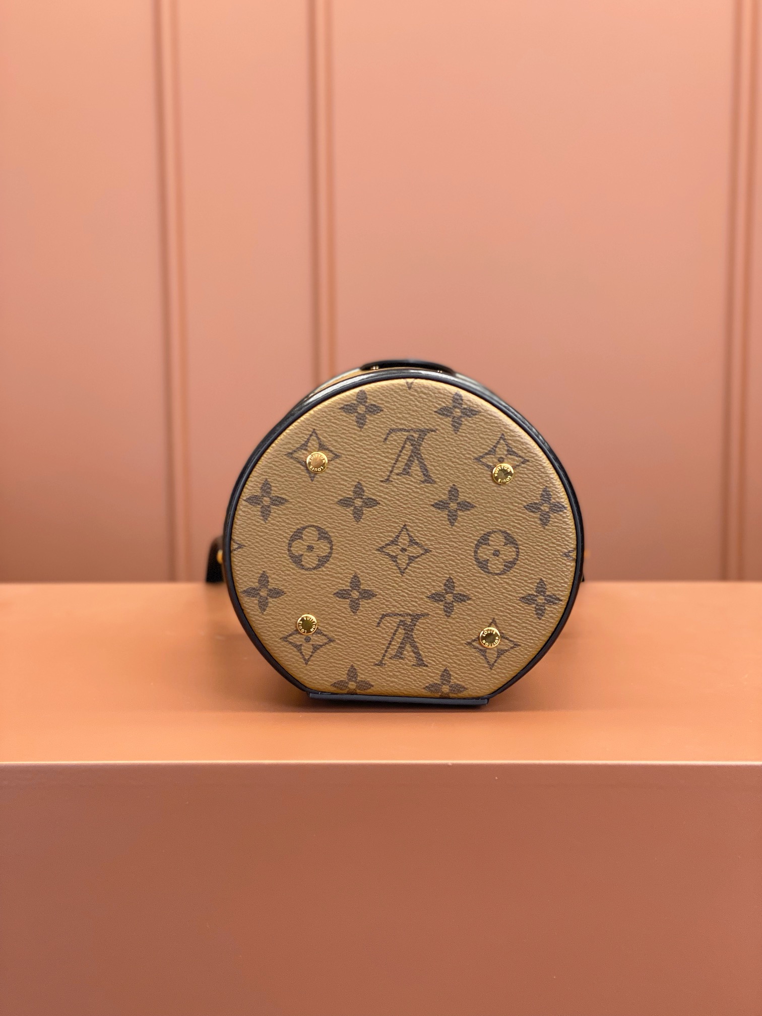 Louis Vuitton CANNES Handbag M43986