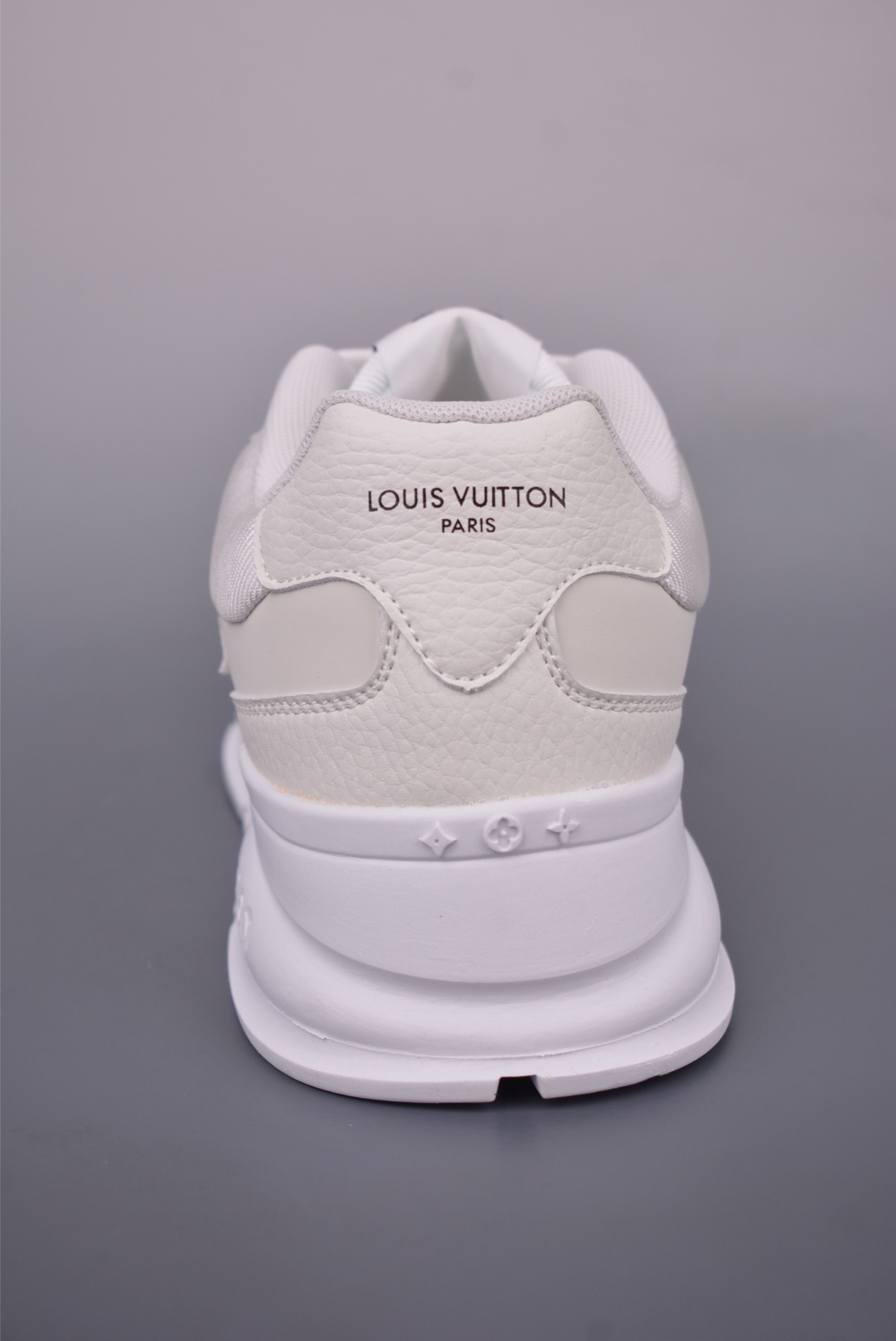 Louis Vuitton ClassicLV