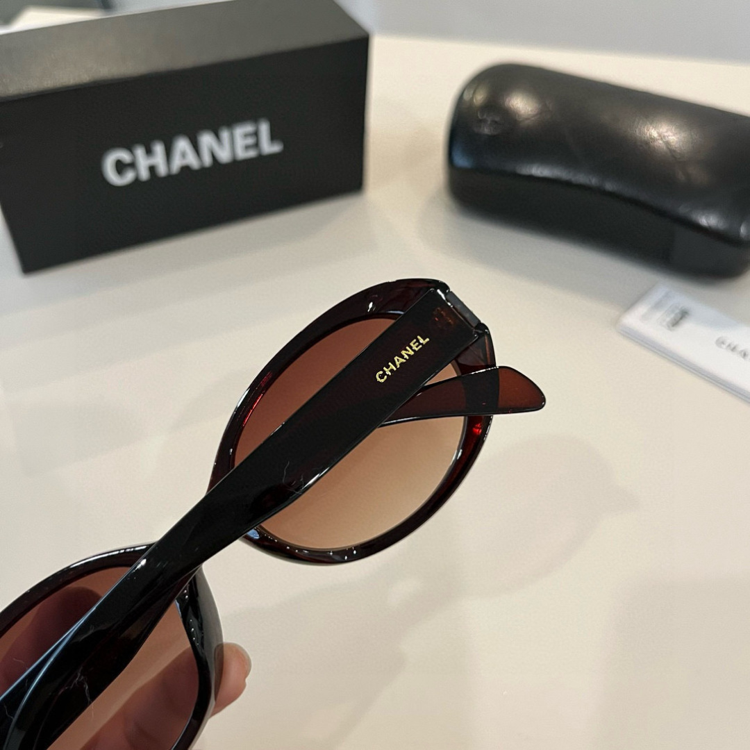 Chanel round frame sunglasses