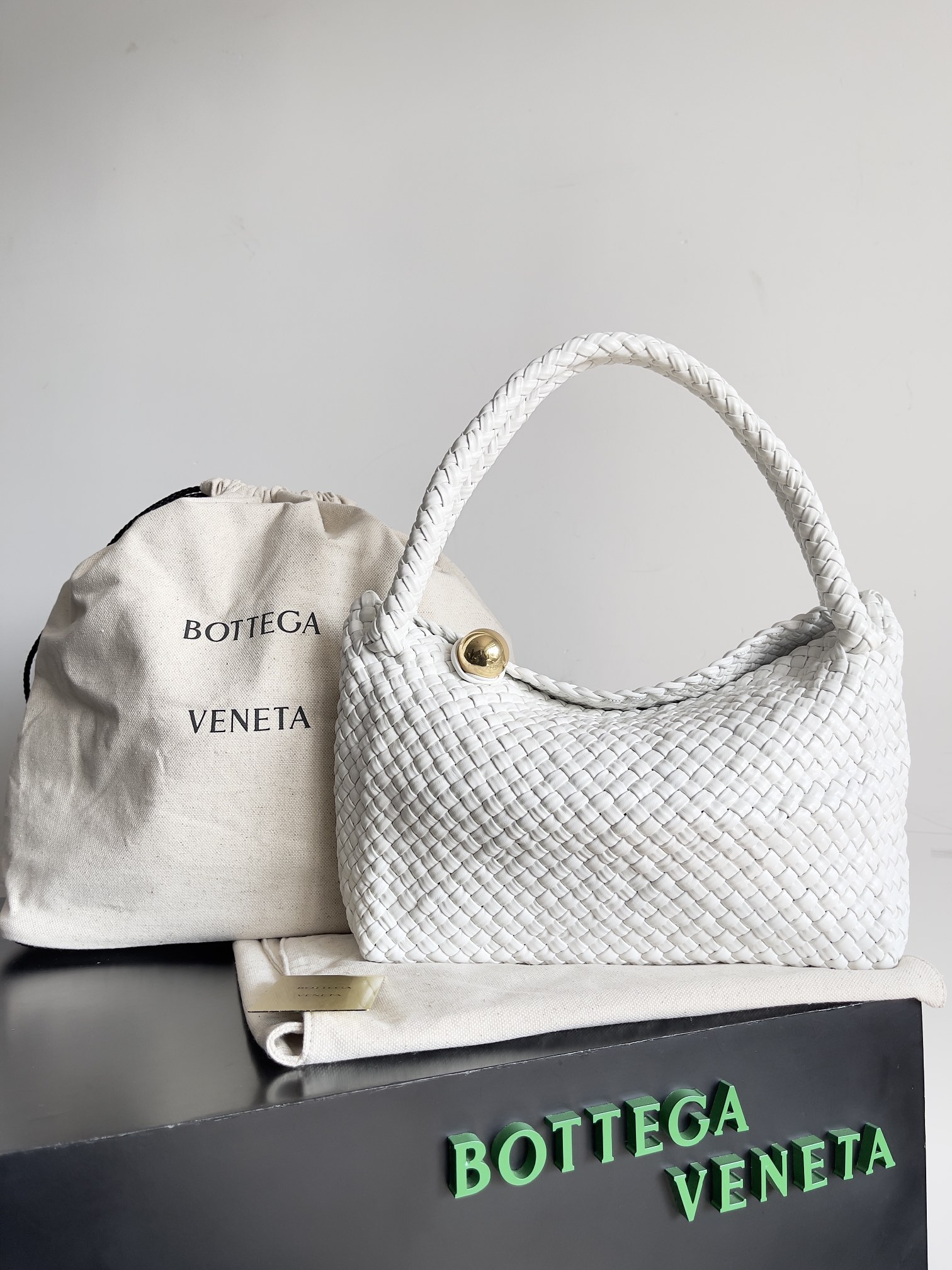 Bottega Veneta TOSCA handbag 716974