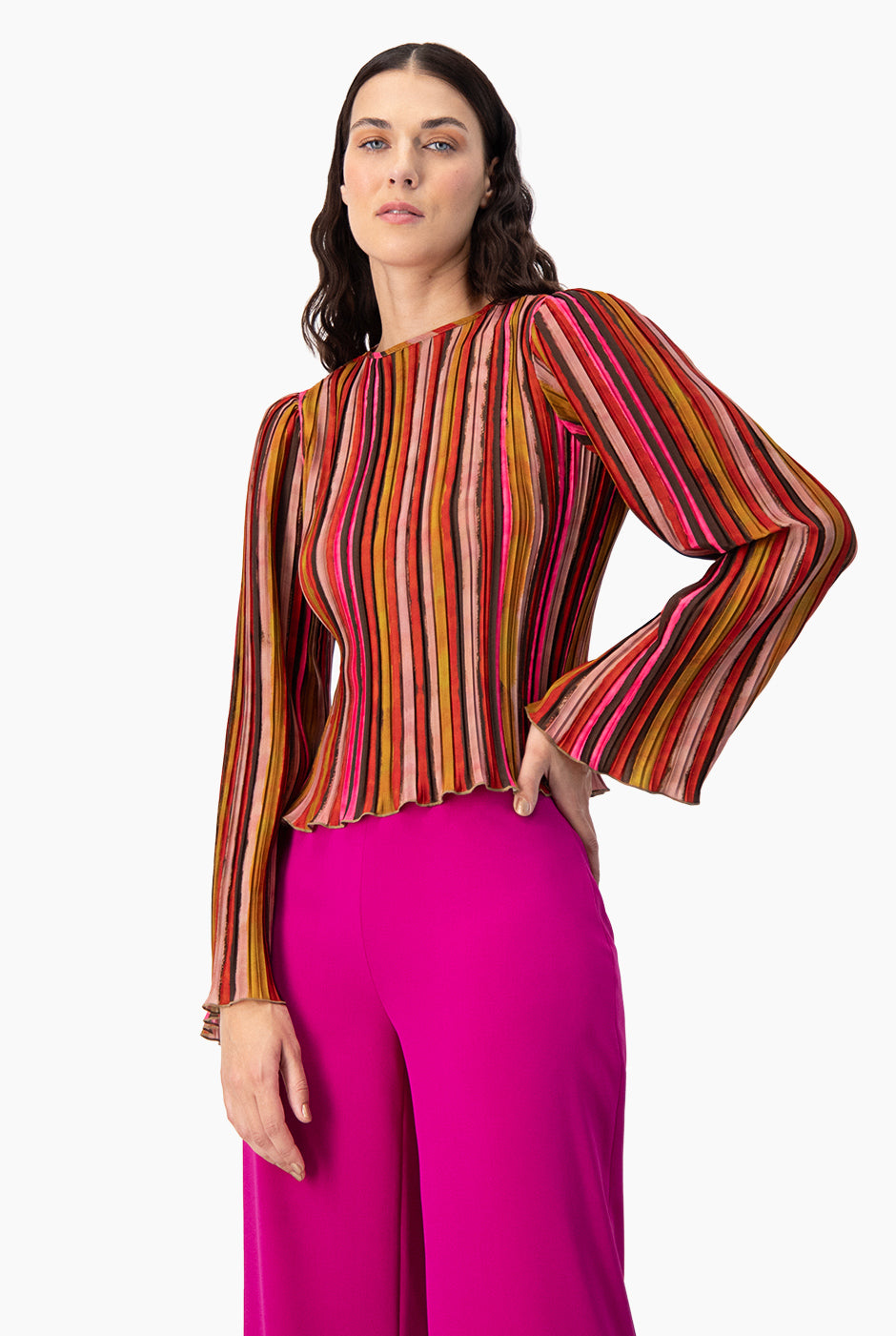 Blusa plisada de manga amplia