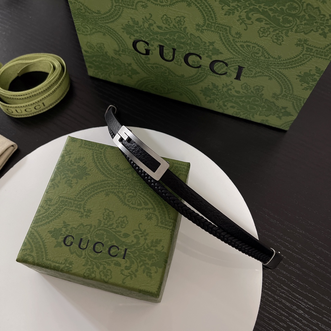 Gucci leather braided bracelet