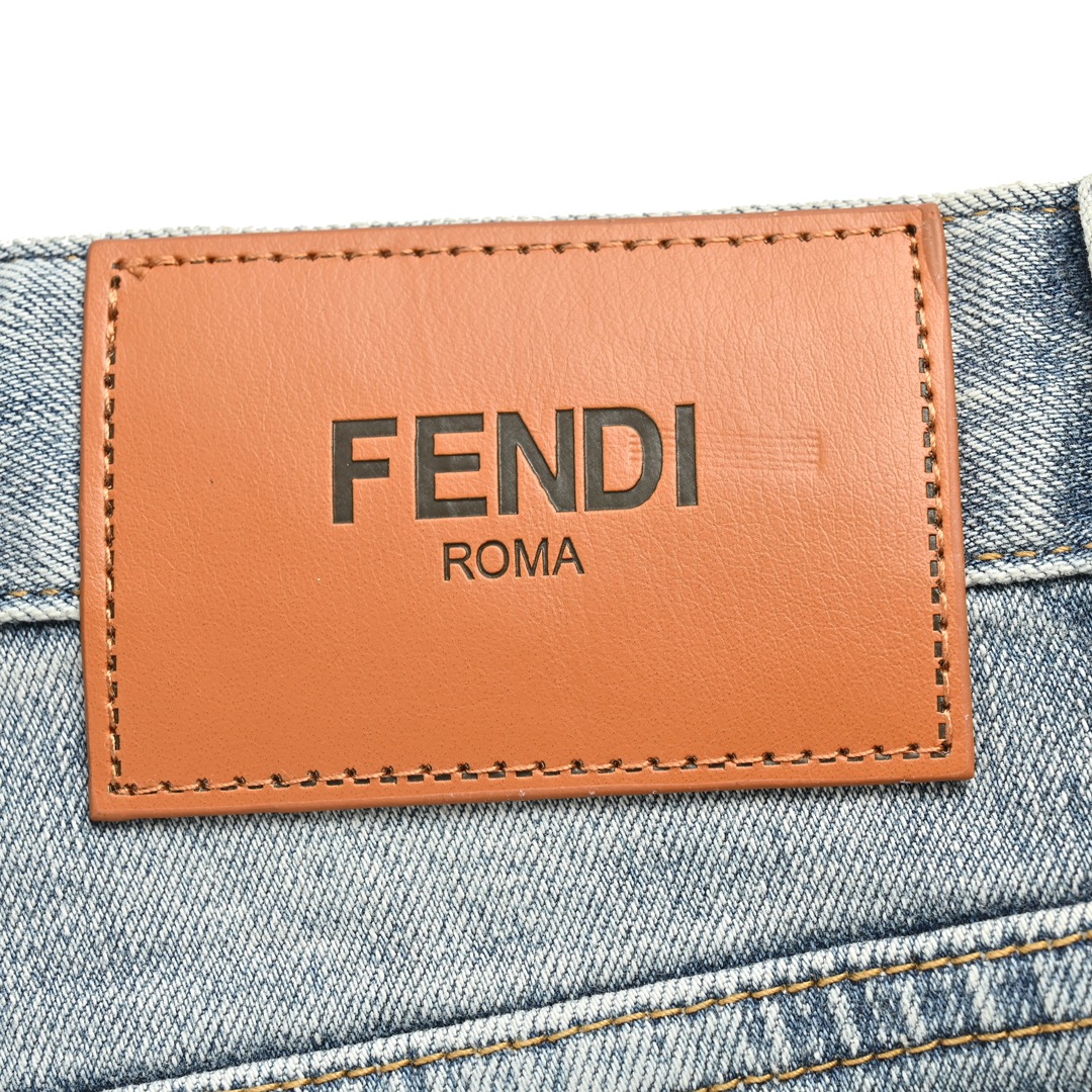 Fendi 23Fw monster eyes embroidered jeans