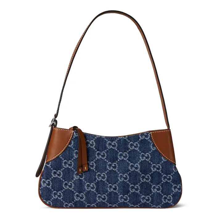 Gucci GG Emblem small shoulder bag‎820696 FAD6L 9741