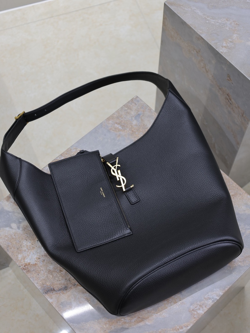 Yves Saint Laurent LE 5À7 Large Bucket Underarm Bag 753823