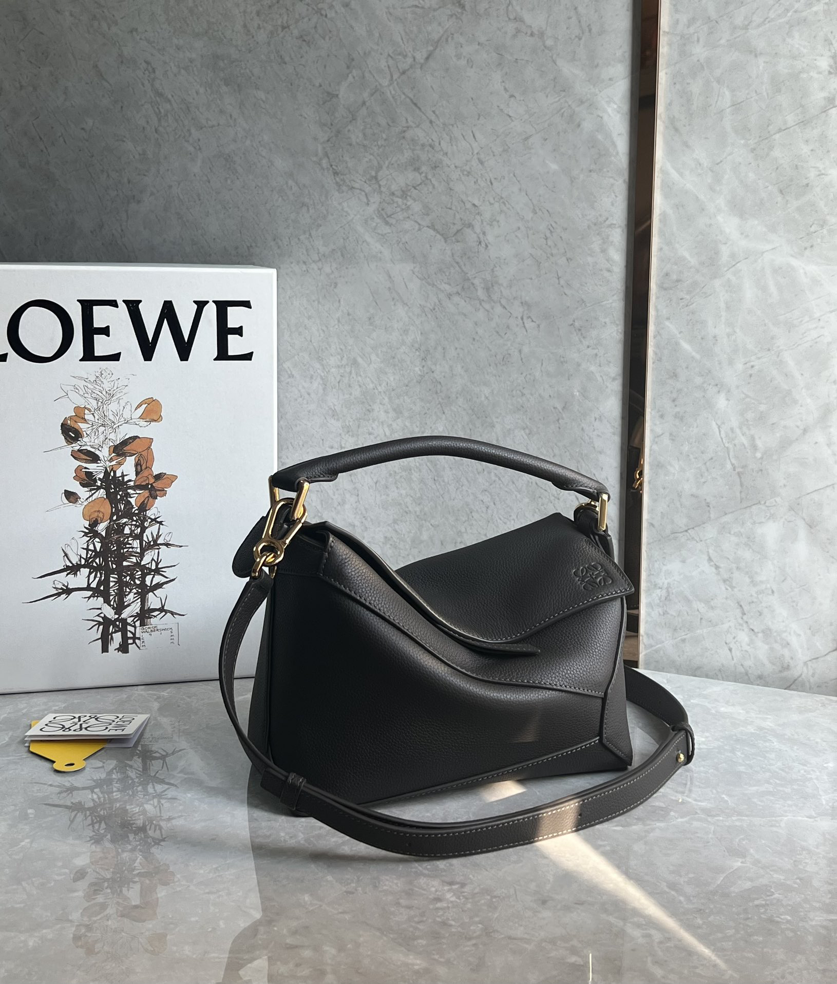 Loewe suede colorblocked zzle bag 0681