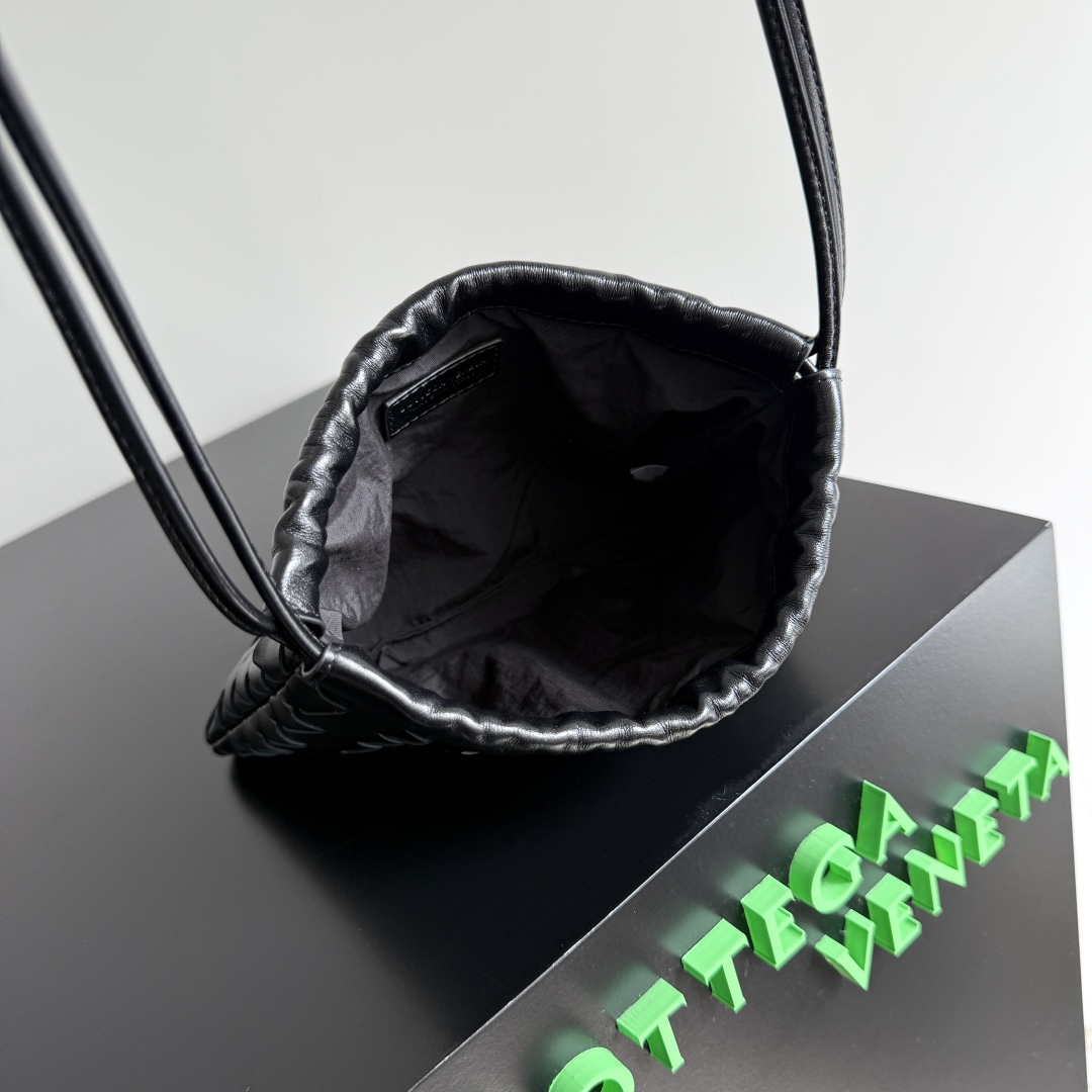 Bottega Veneta DUSTBAG Mini Handbag 816987