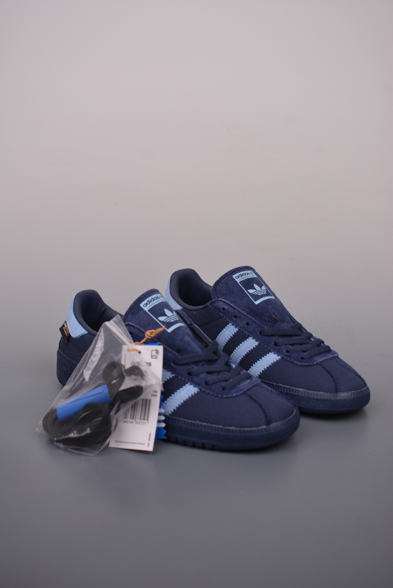 Adidas Originals Bermuda Trainers Navy Light Blue IG6185