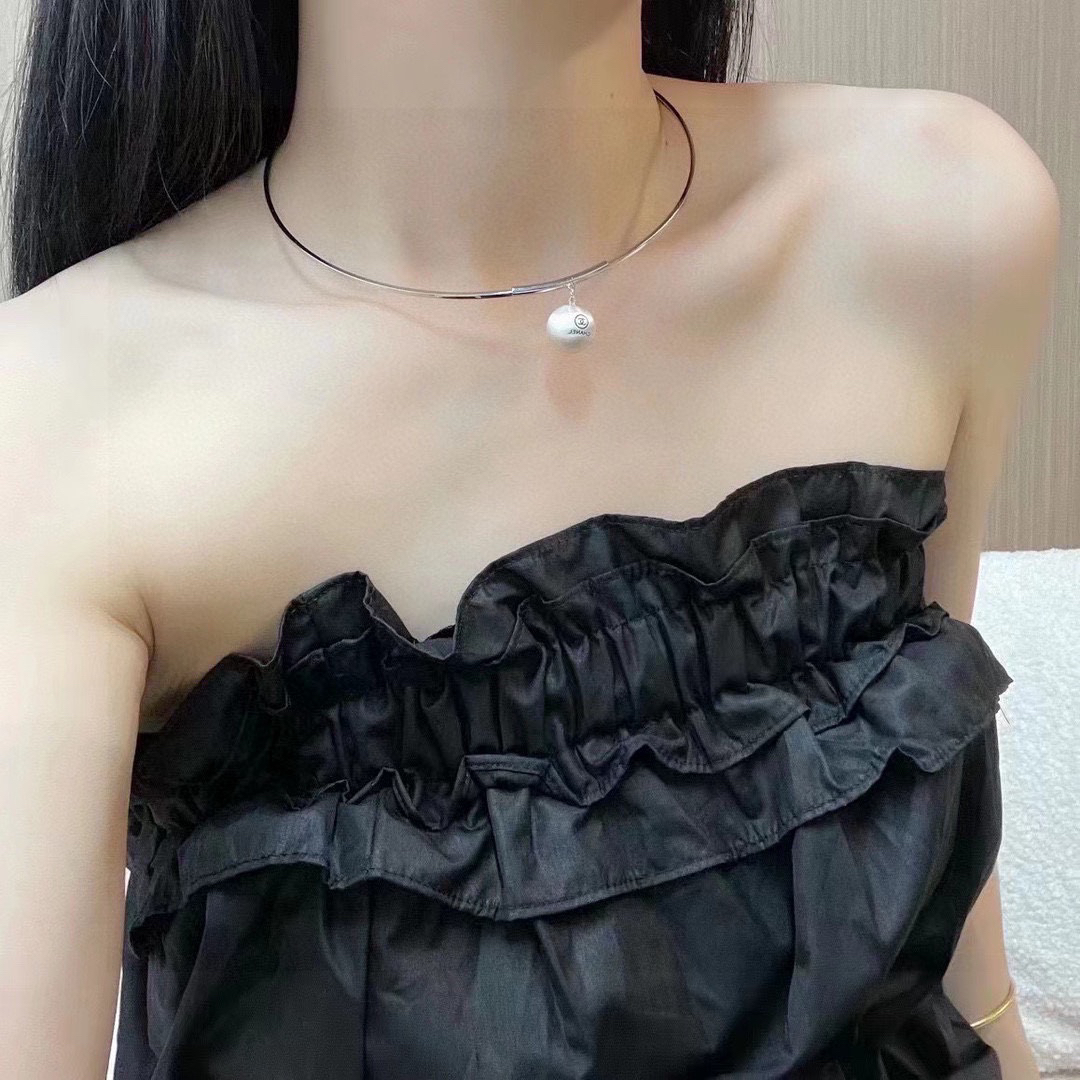 Chanel brushed silver ball pendant necklace
